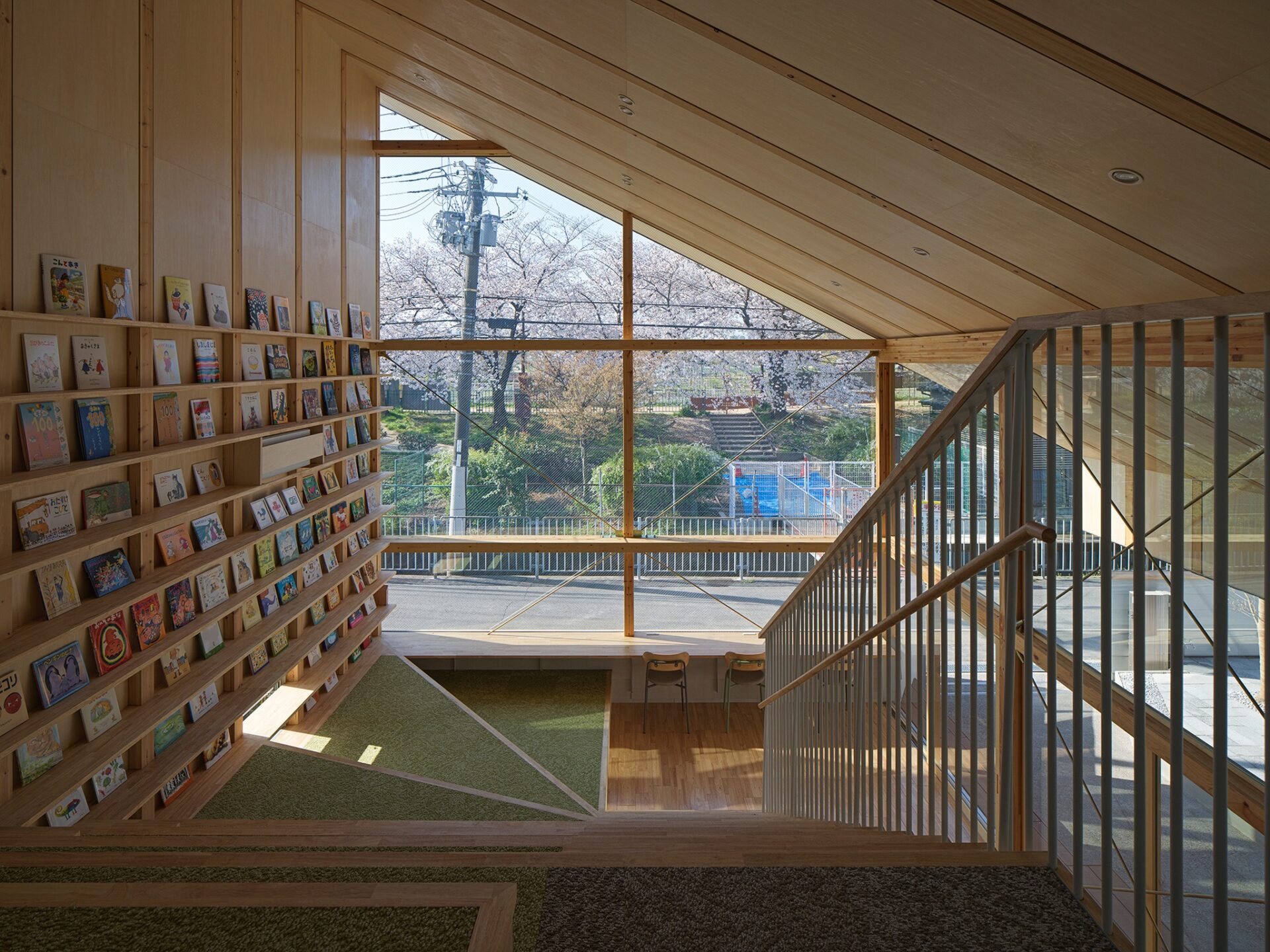 『しらさぎ子ども図書館』が大阪都市景観建築賞・審査員特別賞を受賞！子ども食堂やカフェを備えた、誰もが安心できる“地域の居場所”とは？
