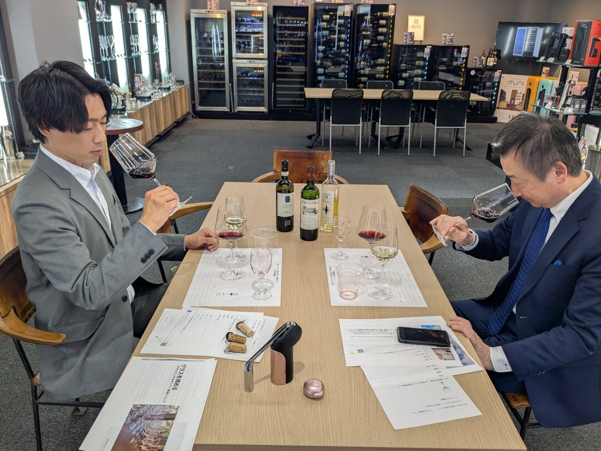 新人研修＝歓迎会？ グラス片手にスタートする私たちの仲間入り