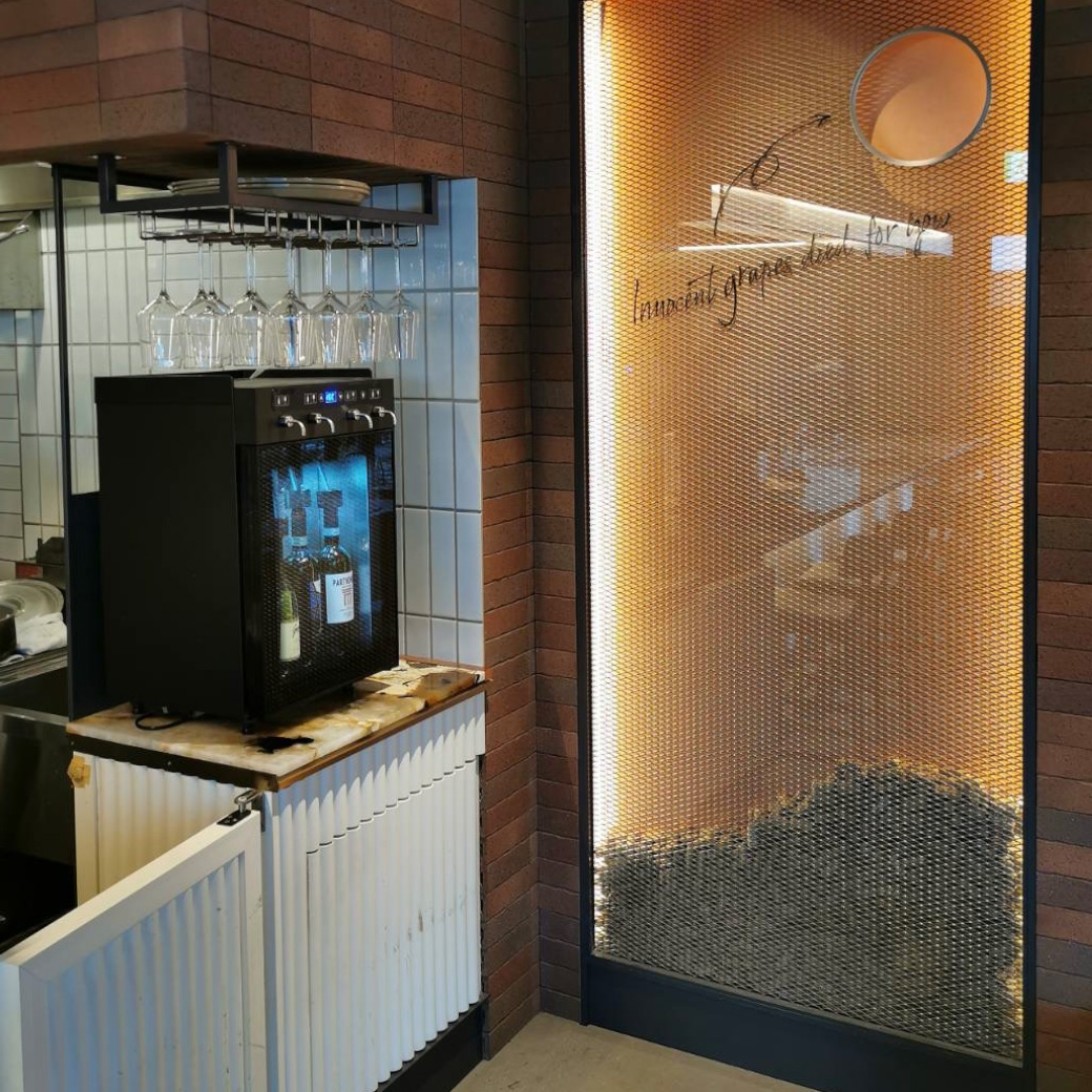 【導入事例】世界TOP10のピッツァ職人が手がける名店 ―恵比寿『pizza marumo（ピッツァ マルモ）』様でのサーバー活用事例―