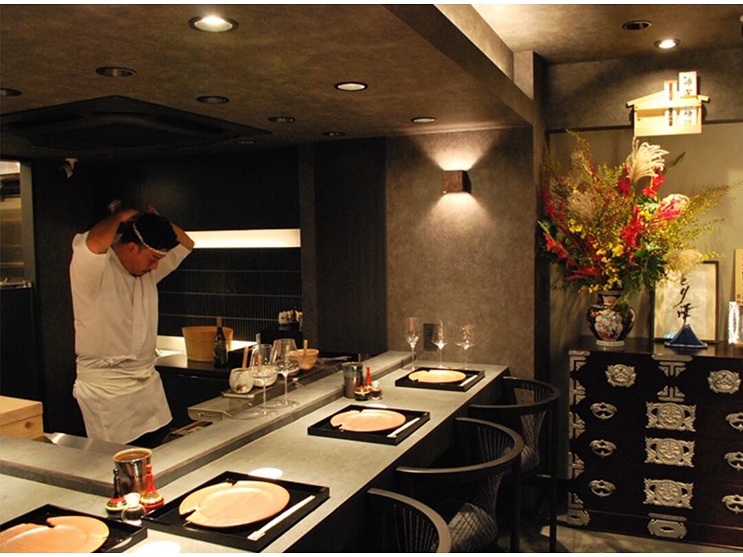 銀座の焼鳥名店『とり澤』様が選んだワイングラス『フェニックス』『フュージョン』の魅力