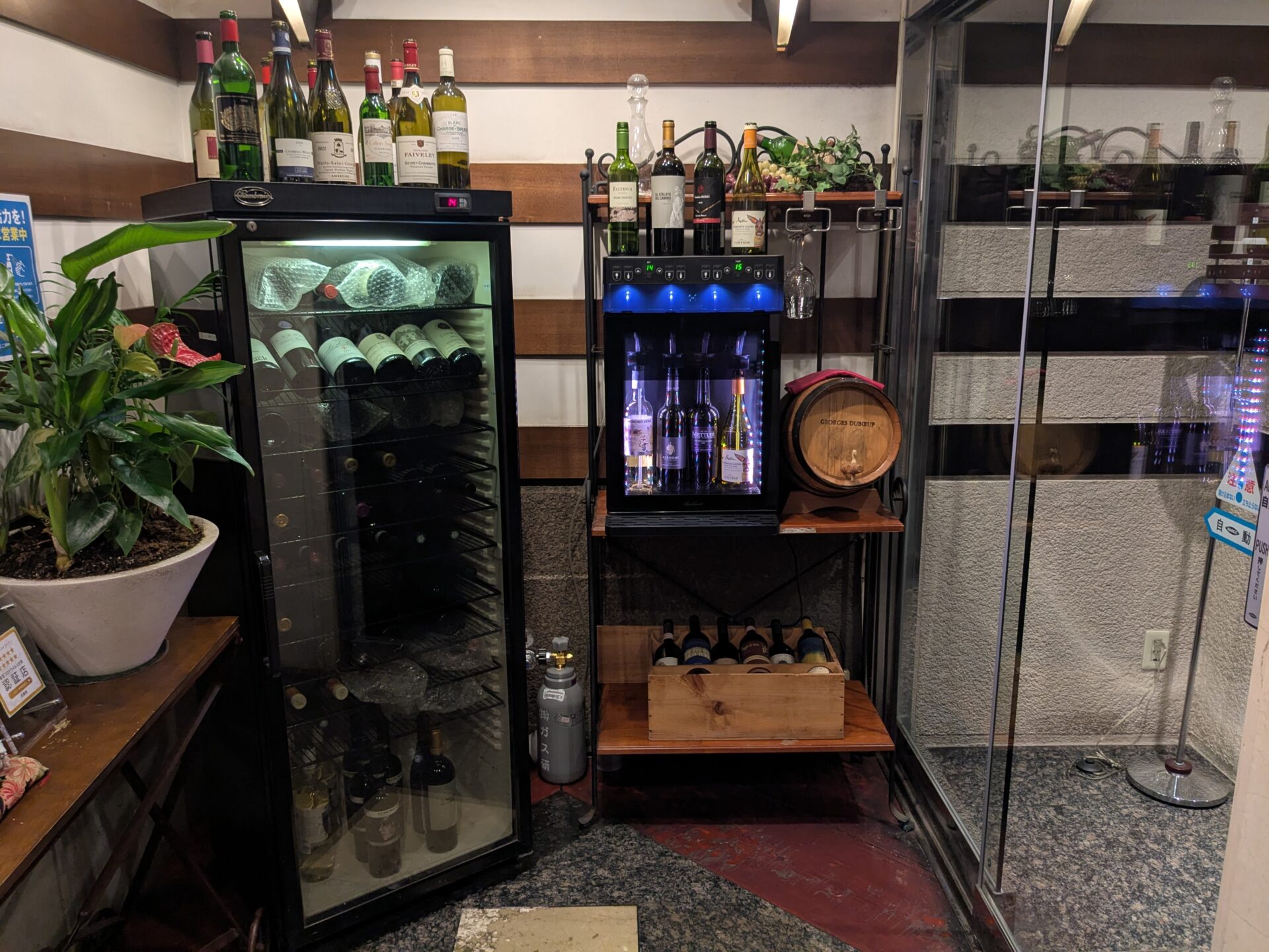 【導入事例】グラスワインのラインナップ拡充とオペレーション効率化を実現｜尼崎の焼肉店『本家 味楽園』のブリリアント ワイン・Sakeサーバー活用